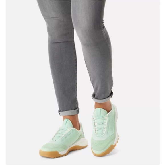 SOREL ONA 718 Low Sneaker Sea Sprite Salt Suede Lace Up Casual Women's 9 - Picture 1 of 12
